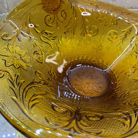 Vintage Tiara Amber Sandwich Glass Basket - Etsy Vintage Tiara Amber Glass Basket